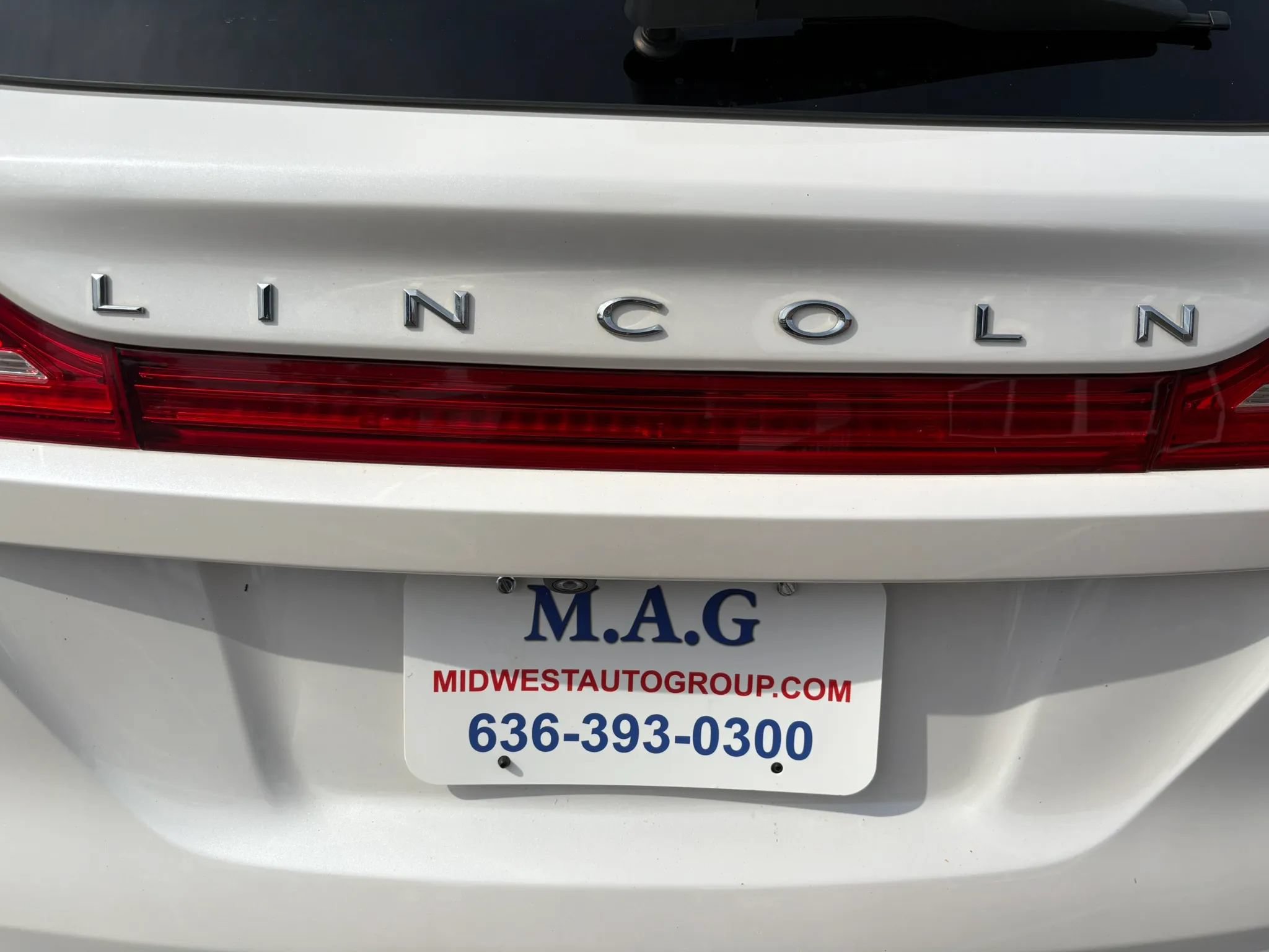 Used 2018 Lincoln MKC Select w/ Select Plus Package FWD image 12