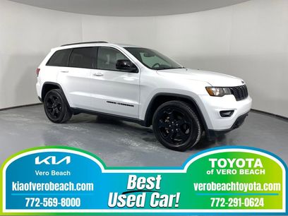 Used 2019 Jeep Grand Cherokee Laredo