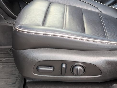 Used 2020 GMC Acadia Denali w/ LPO, Floor Liner Package image 11