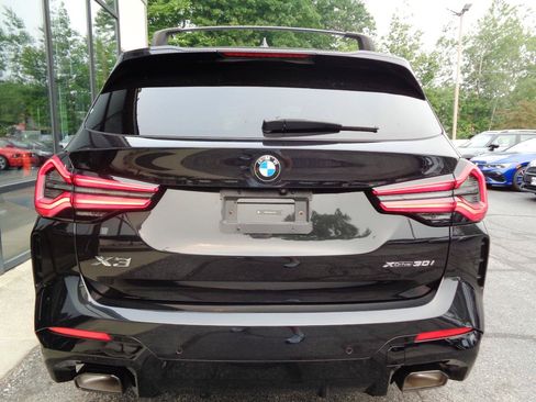 Used 2024 BMW X3 xDrive30i w/ M Sport Package AWD/4WD image 6