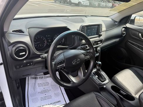 Used 2021 Hyundai Kona Limited FWD image 13