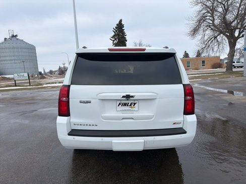 Used 2019 Chevrolet Suburban LT w/ Luxury Package image 6