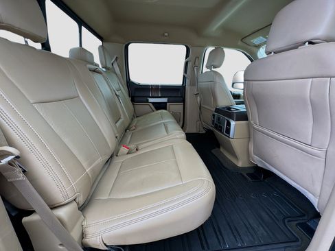 Used 2020 Ford F150 Lariat w/ Equipment Group 502A Luxury AWD/4WD image 18