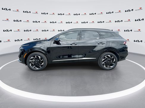 Used 2025 Kia Sportage SX AWD/4WD image 5