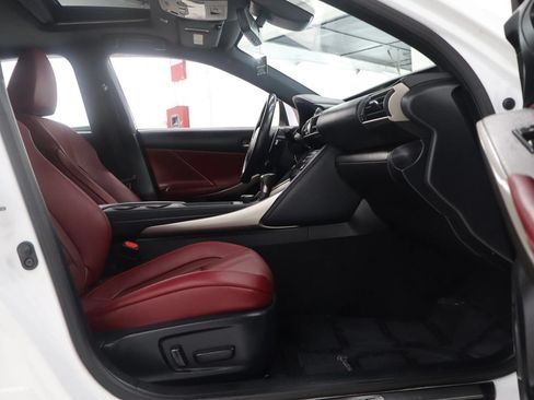 Used 2019 Lexus IS 300 F Sport w/ F Sport Package AWD/4WD image 19