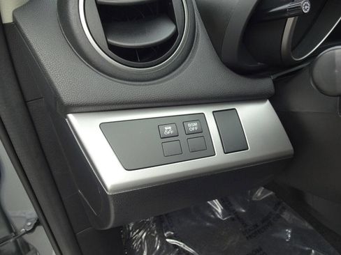 Used 2013 MAZDA MAZDA3 i Touring FWD image 21