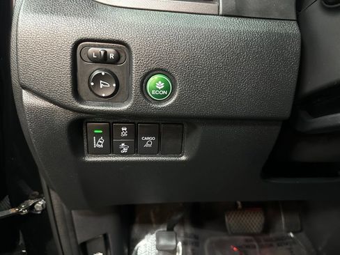Used 2023 Honda Ridgeline Sport image 33