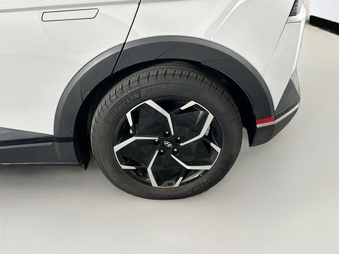 Used 2024 Hyundai Ioniq 5 SEL image 11