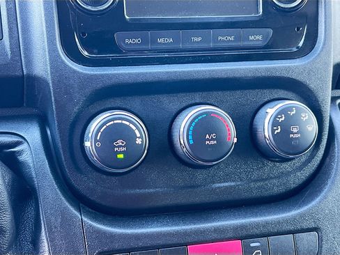 Used 2021 RAM ProMaster 2500 image 25