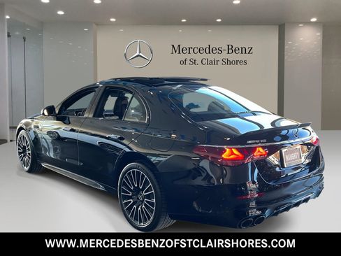 New 2026 Mercedes-Benz E 53 AMG e 4MATIC Sedan image 3