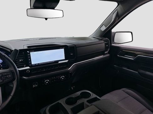 Used 2024 GMC Sierra 1500 Elevation image 19