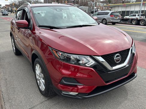 Used 2020 Nissan Rogue Sport SV w/ Technology Package image 12