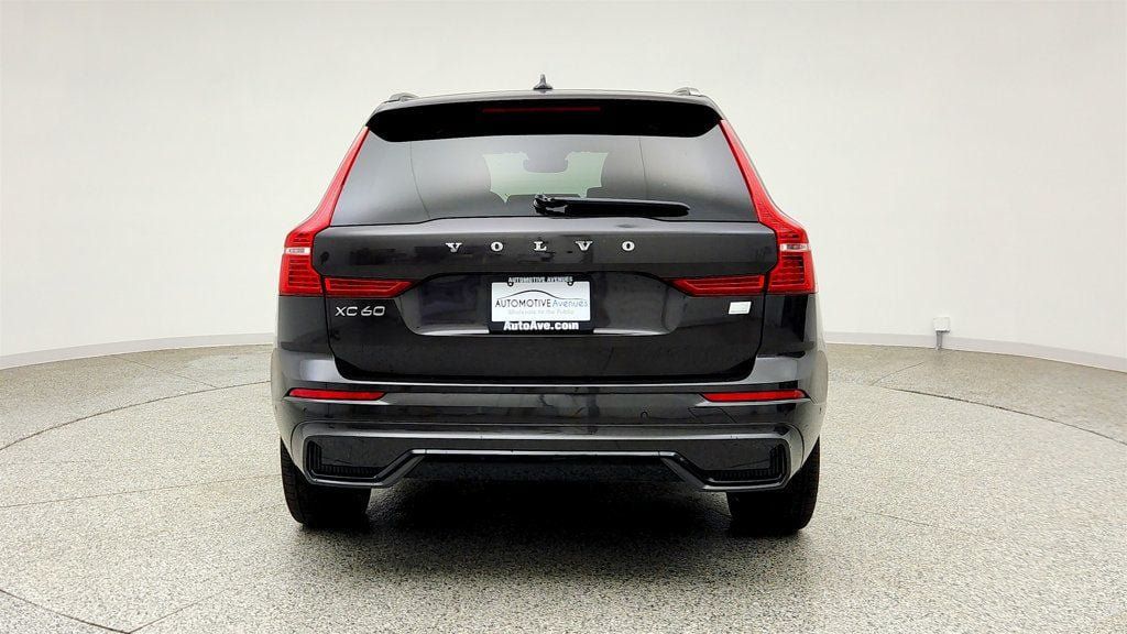 Used 2024 Volvo XC60 T8 Ultimate w/ Climate Package AWD/4WD image 6