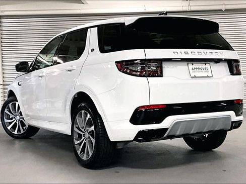 Certified 2025 Land Rover Discovery Sport S image 10
