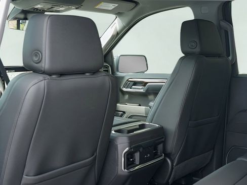 New 2026 GMC Sierra 1500 Elevation w/ Elevation Premium Package AWD/4WD image 19