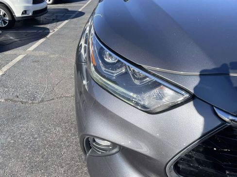 Used 2021 Toyota Highlander Platinum image 16