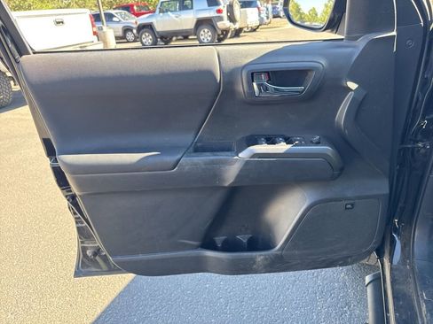 Used 2023 Toyota Tacoma TRD Sport w/ TRD Premium Sport Package image 21