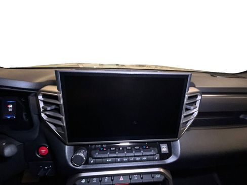 New 2026 Toyota Tundra SR5 AWD/4WD image 10