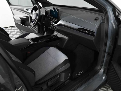 Certified 2023 Volkswagen ID.4 Pro RWD image 9