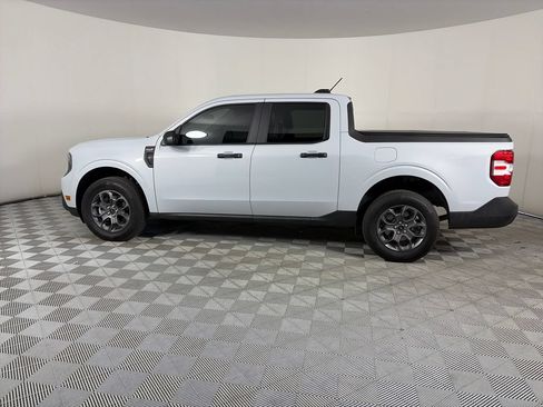 Used 2025 Ford Maverick XLT w/ Equipment Group 302A AWD/4WD image 4