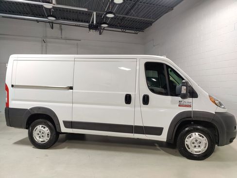 Used 2021 RAM ProMaster 3500 w/ Convenience Group image 4