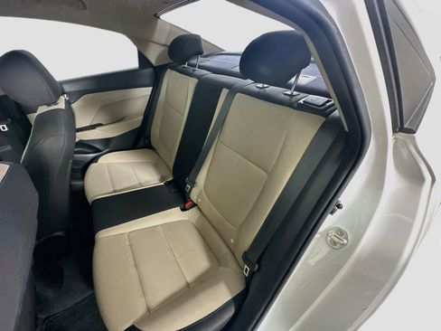 Used 2018 Hyundai Accent SE FWD image 26