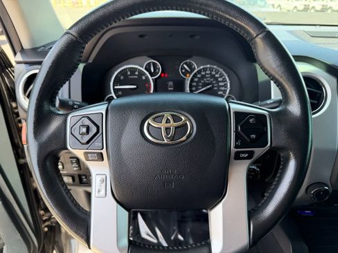 Used 2017 Toyota Tundra Limited w/ Limited Premium Package AWD/4WD image 19