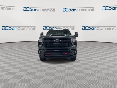 Certified 2025 Chevrolet Silverado 2500 LTZ w/ LTZ Plus Package image 3