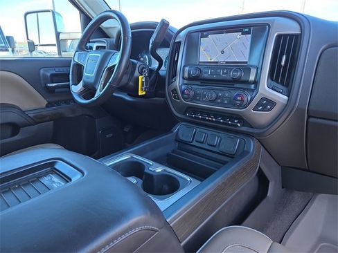 Used 2017 GMC Sierra 3500 Denali w/ Duramax Plus Package image 16