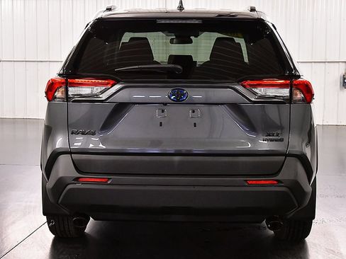 Used 2023 Toyota RAV4 XLE w/ XLE Grade Weather Package AWD/4WD image 6