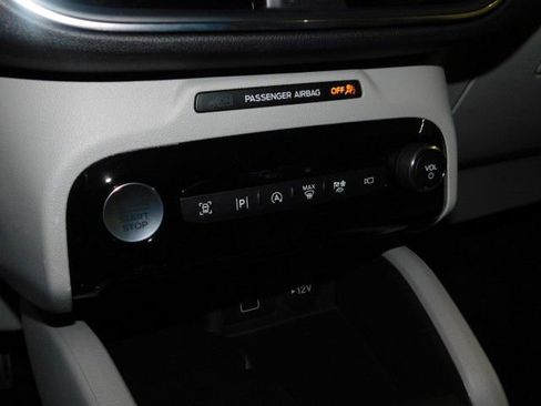 New 2026 Ford Escape Platinum w/ Premium Technology Package image 24