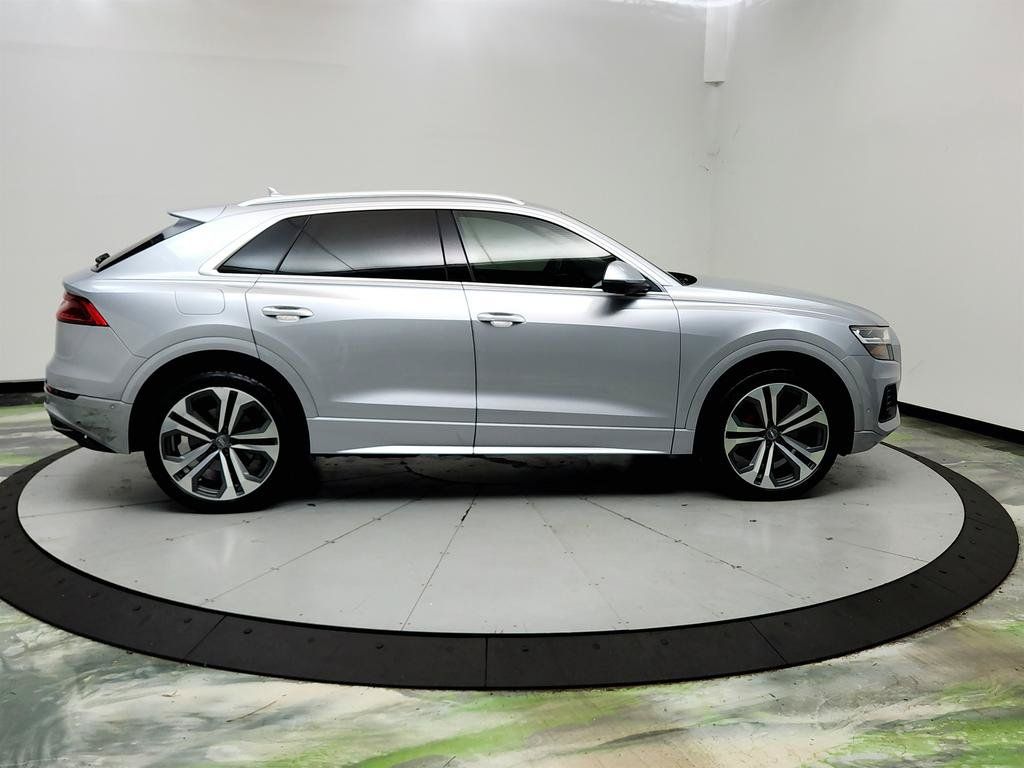 Used 2019 Audi Q8 Premium Plus w/ Premium Plus AWD/4WD image 4