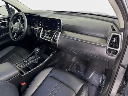 Certified 2023 Kia Sorento S w/ Panoramic Sunroof Package FWD image 30