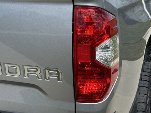 Used 2019 Toyota Tundra Platinum image 13