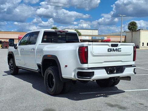 Used 2024 GMC Sierra 3500 Denali Ultimate AWD/4WD image 5