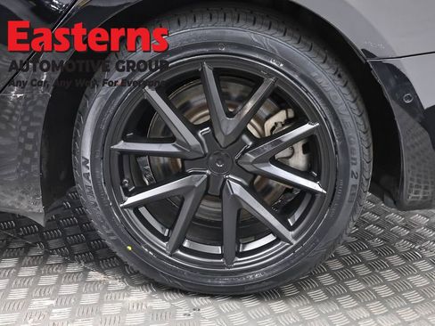 Used 2018 Tesla Model 3 Long Range RWD image 27