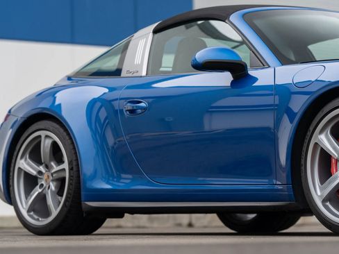 Used 2015 Porsche 911 Targa 4S image 46