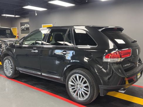 Used 2015 Lincoln MKX FWD w/ Equipment Group 102A image 4