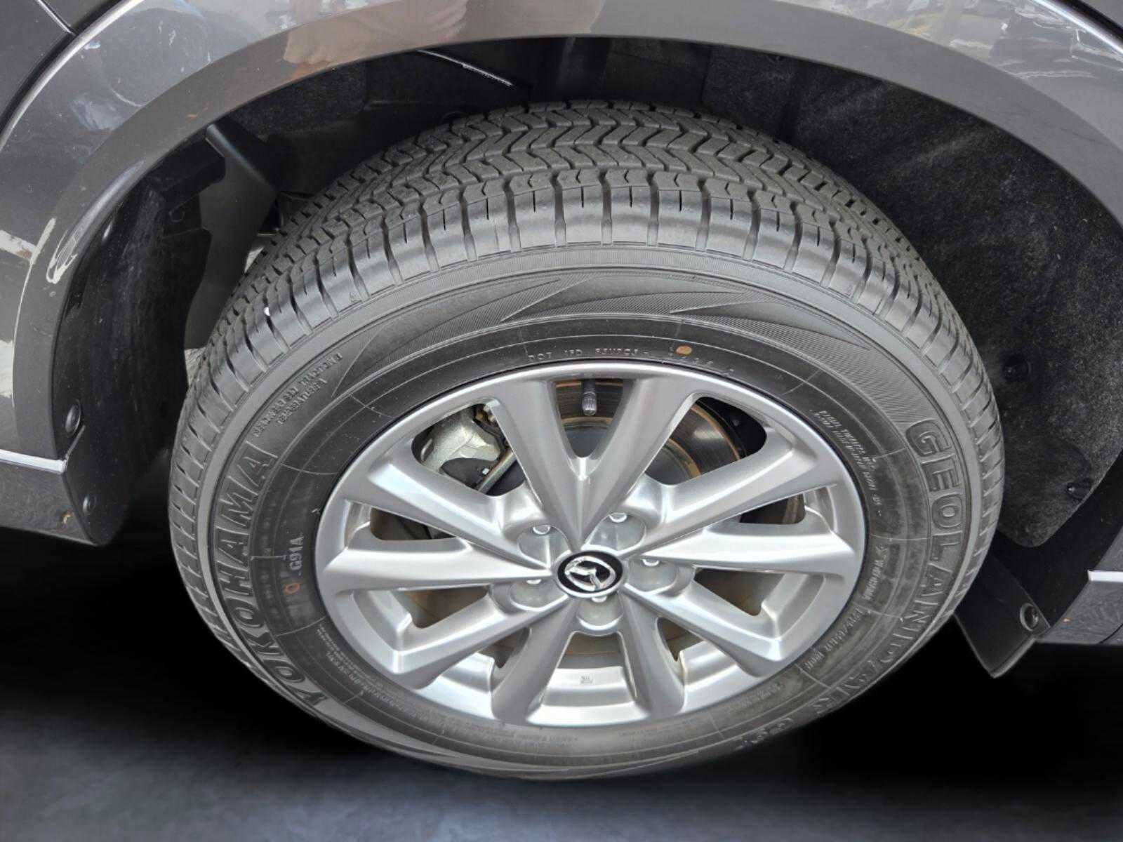 Certified 2025 MAZDA CX-5 AWD 2.5 S w/ Select Package image 16