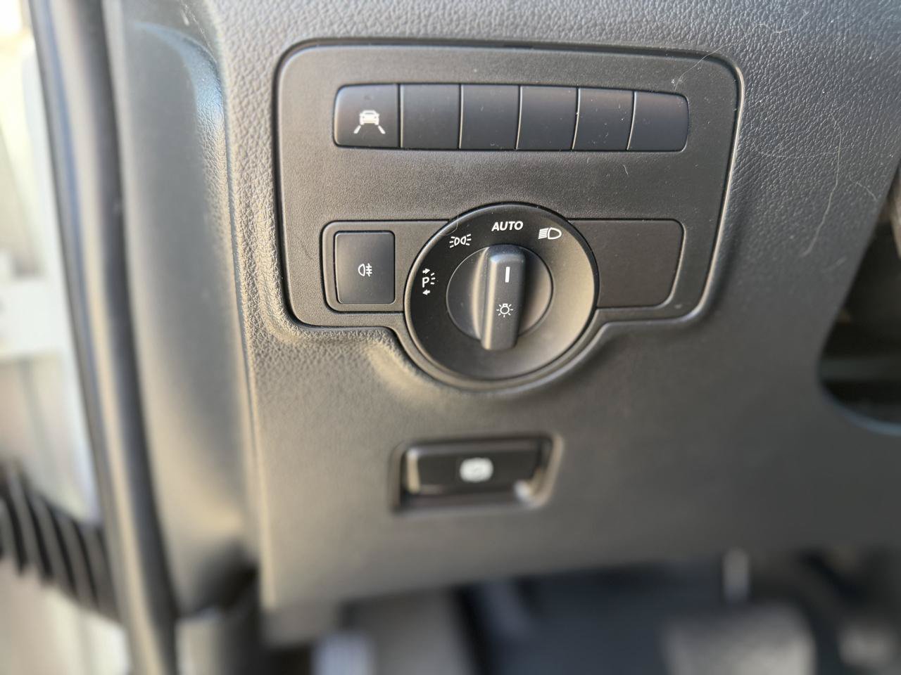 Used 2018 Mercedes-Benz Metris image 24