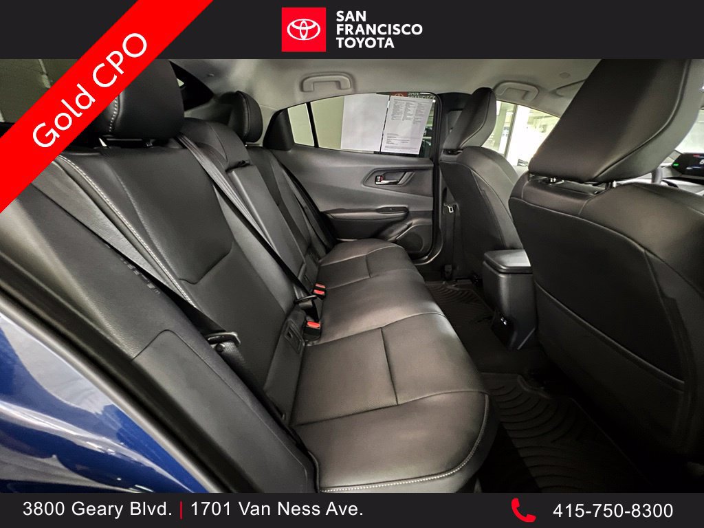 Certified 2027 Toyota Prius XLE FWD image 18