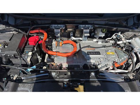 Used 2024 Nissan Ariya FWD image 44