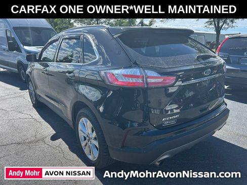 Used 2020 Ford Edge Titanium AWD/4WD image 3