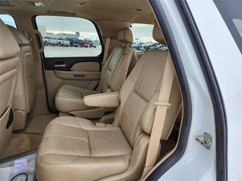 Used 2007 GMC Yukon Denali image 23