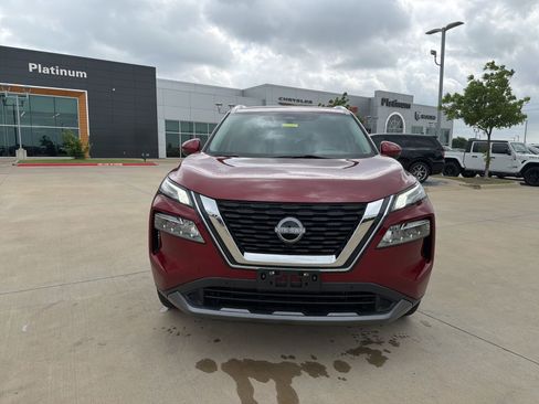 Used 2023 Nissan Rogue SL w/ SL Premium Package FWD image 8