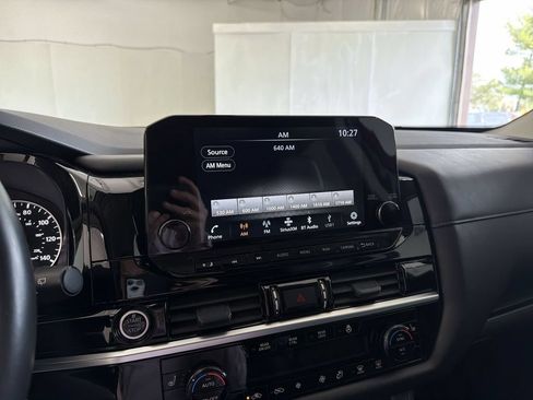 Certified 2024 Nissan Pathfinder SL AWD/4WD image 27