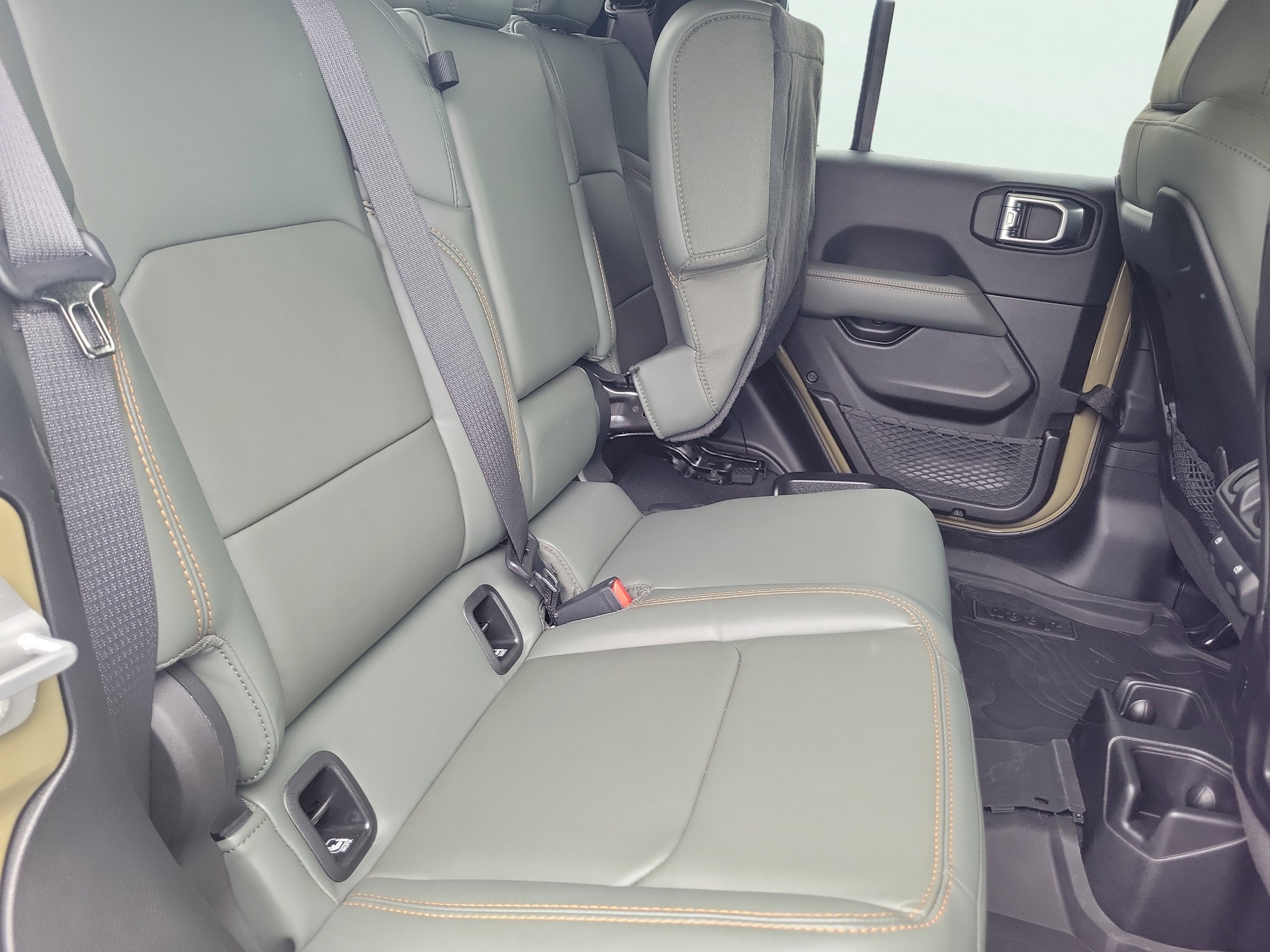 New 2026 Jeep Gladiator Mojave AWD/4WD image 14