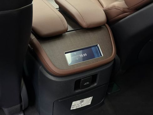 New 2026 Lincoln Navigator L Reserve image 22