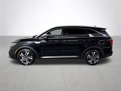 Used 2023 Kia Sorento SX Prestige w/ Panoramic Sunroof Package AWD/4WD image 9