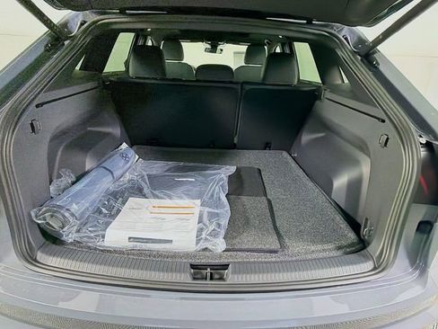 New 2026 Volkswagen Atlas Cross Sport SEL R-Line image 29